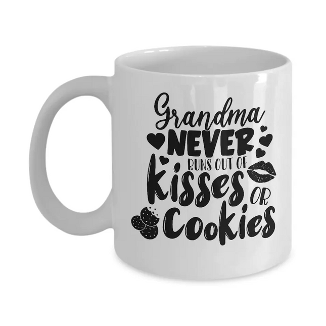 Granny Never Runs Out Of Cookies - Family Novelty Mug